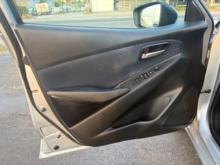 Mazda 2 2017 ΒΙΒΛΙΟ SERVICE*ΚΑΙΝΟΥΡΙΑ ΛΑΣΤΙΧΑ*ΑΡΙΣΤΗ ΚΑΤΑΣΤΑΣΗ-thumb-21