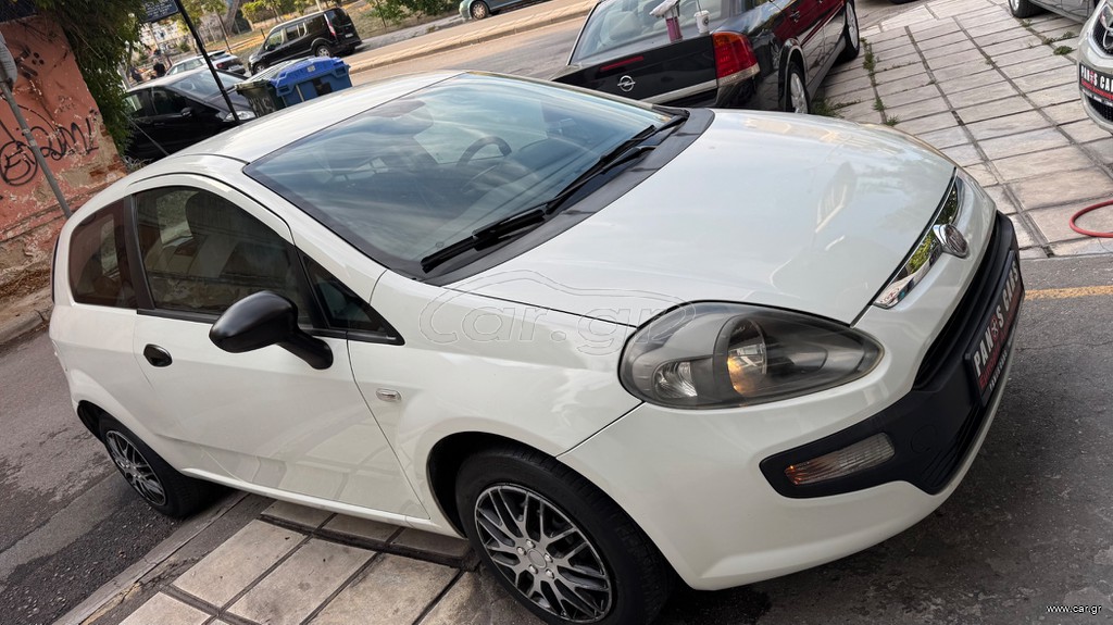 Fiat Grande Punto 2011