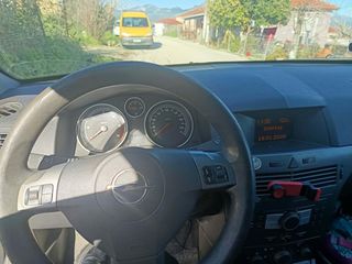 Opel Astra 2007