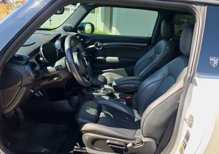 Mini Cooper SE 2023 FACELIFT - PANORAMA - HARMAN KARDON - AMBIENT LIGHT!-thumb-8