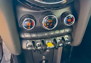 Mini Cooper SE 2023 FACELIFT - PANORAMA - HARMAN KARDON - AMBIENT LIGHT!-thumb-19
