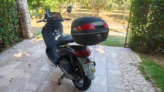 Piaggio Beverly 125 2004-thumb-1