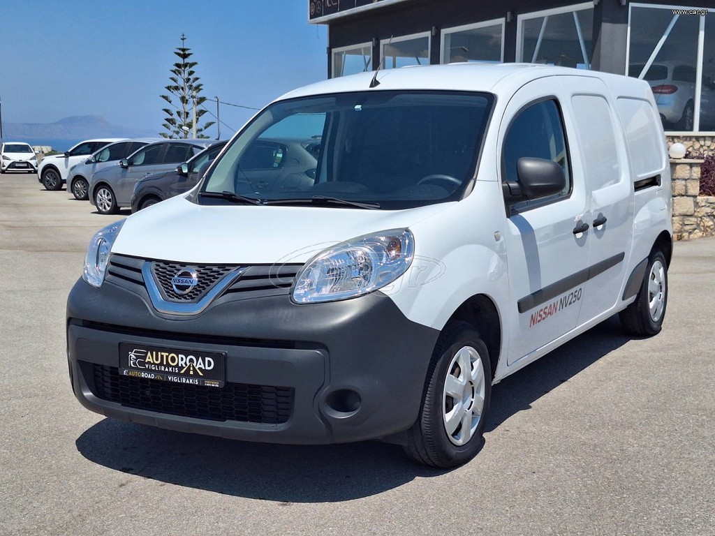 Κλούβα Nissan 2021 NV250 ΜΑΚΡΎ ΜΕ ΔΎΟ ΠΛΑΪΝΈΣ ΠΌΡΤΕΣ