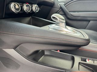 Renault Captur 2020 INITIΛLE PARIS EDITION-thumb-45