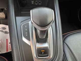 Renault Captur 2020 INITIΛLE PARIS EDITION-thumb-48