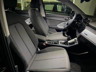 Audi Q3 2022 s line 1.5 hybrid suv-thumb-13
