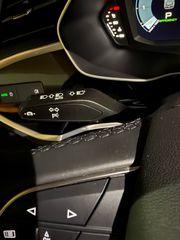 Audi Q3 2022 s line 1.5 hybrid suv-thumb-18