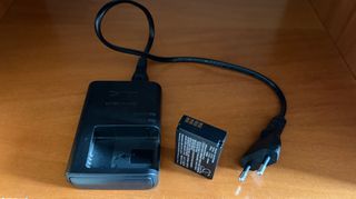 Canon mirrorless m100-thumb-6