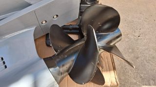 VOLVO PENTA DUO PROP STERNDRIVE-thumb-22