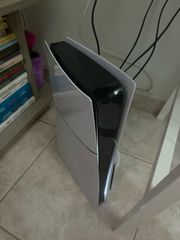play station 5 disk-thumb-1