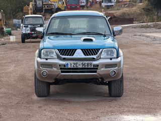 Mitsubishi L200 2005