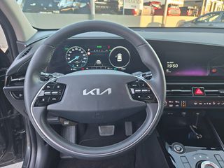 Kia Niro 2025 TITANIUM-thumb-6