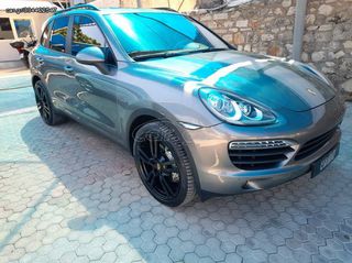 Porsche Cayenne 2011
