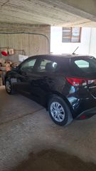 Mazda 2 2016 Skyactiv D-thumb-3