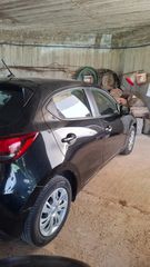Mazda 2 2016 Skyactiv D-thumb-4