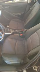 Mazda 2 2016 Skyactiv D-thumb-10