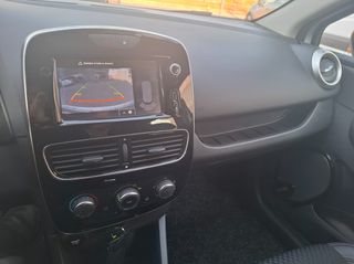 Renault Clio 2018-thumb-16