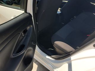 Toyota Yaris 2022 HDF Business 2022 1500cc 116hp Υβριδικό Βενζίνη-thumb-26