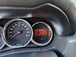 Dacia Duster 2016 4X4 ΑΠΟ 1ο ΧΕΡΙ ΑΠΟ ΓΙΑΤΡΟ 125 HP ΔΕΡΜΑ-thumb-43