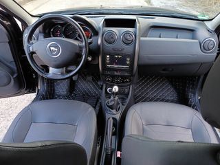 Dacia Duster 2016 4X4 ΑΠΟ 1ο ΧΕΡΙ ΑΠΟ ΓΙΑΤΡΟ 125 HP ΔΕΡΜΑ-thumb-28