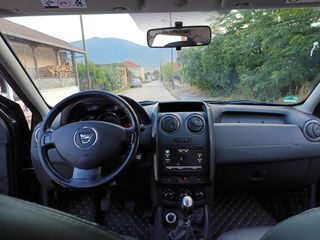 Dacia Duster 2016 4X4 ΑΠΟ 1ο ΧΕΡΙ ΑΠΟ ΓΙΑΤΡΟ 125 HP ΔΕΡΜΑ-thumb-30