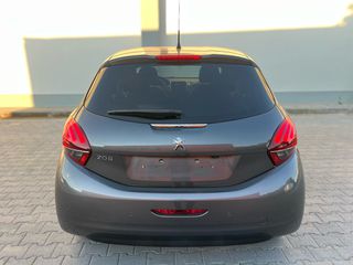 Peugeot 208 2017 208 TECH EDITION-thumb-9