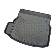 Πατάκι πορτ-μπαγκάζ Mercedes C W204 Sedan (2007-2014) back seat leaning forward; with left container - 1τμχ.