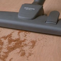 Taurus Homeland Cyclone bagless hoover-thumb-4