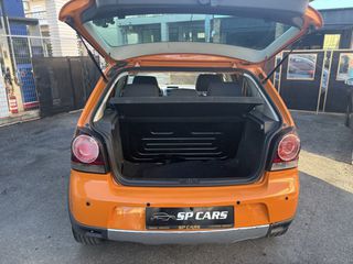 Volkswagen Polo 2008 CROSS 1.4-thumb-9