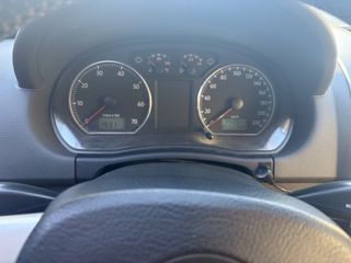 Volkswagen Polo 2008 CROSS 1.4-thumb-11