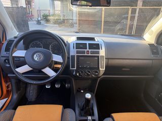 Volkswagen Polo 2008 CROSS 1.4-thumb-12
