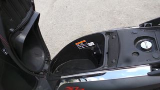 Honda SH 300i 2017 SH300I-thumb-11