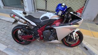 Yamaha YZF-R1 2010 BIG BANG-thumb-1