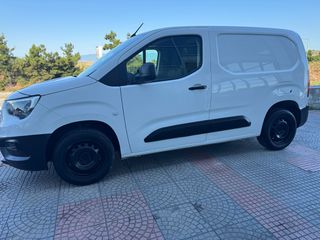 Κλούβα Opel 2021 COMBO*ΕΛΛΗΝΙΚΗΣ ΑΝΤ.*3ΘΕΣΙΟ *CARPLAY*CRUISE CONTR* BOOK SERV-thumb-1