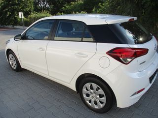 Hyundai i 20 2018 1.2 STYLE-thumb-4