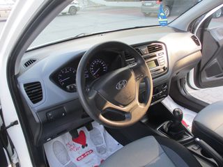 Hyundai i 20 2018 1.2 STYLE-thumb-6