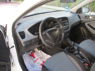 Hyundai i 20 2018 1.2 STYLE-thumb-13