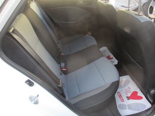 Hyundai i 20 2018 1.2 STYLE-thumb-17