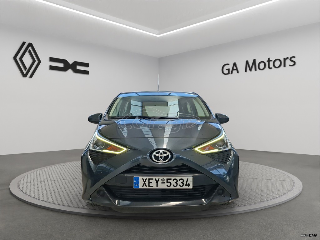 Toyota Aygo 2021 X-PLAY CONNECT 1.0 72PS