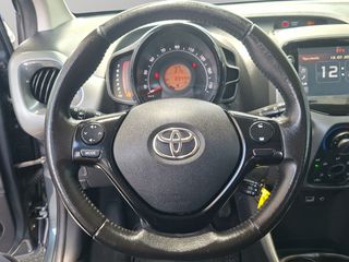 Toyota Aygo 2021 X-PLAY CONNECT 1.0 72PS-thumb-8