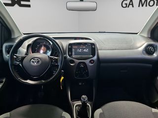 Toyota Aygo 2021 X-PLAY CONNECT 1.0 72PS-thumb-16