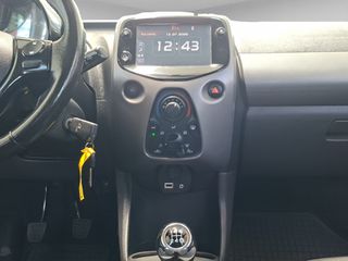 Toyota Aygo 2021 X-PLAY CONNECT 1.0 72PS-thumb-17