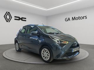 Toyota Aygo 2021 X-PLAY CONNECT 1.0 72PS-thumb-7