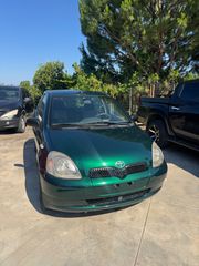 Toyota Yaris 2000