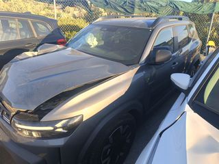 Dacia Duster 2025 1.2T EXTREME 4X4 MHEV HYBRID 130HP-thumb-3