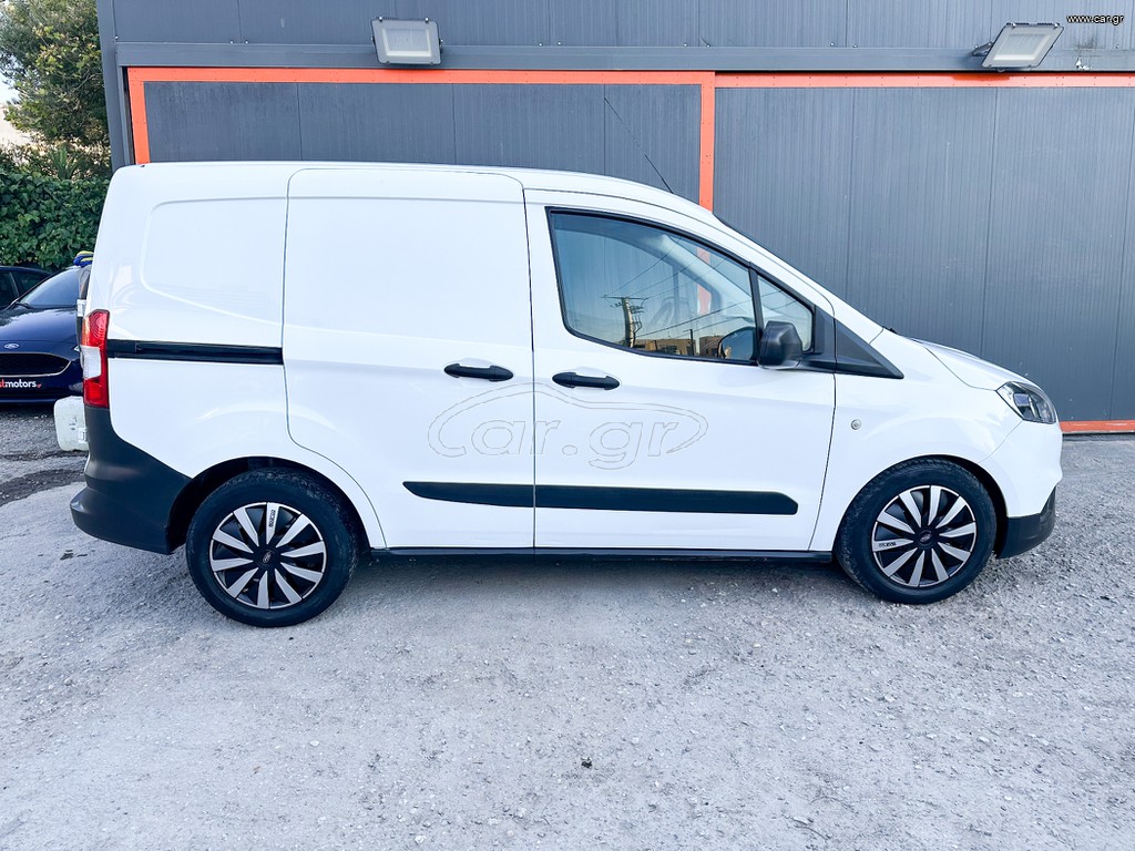 Ford Transit Courier 2021 thumbnail 9