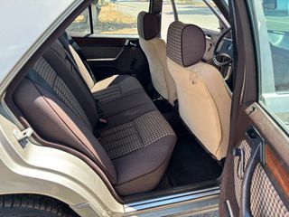 Mercedes-Benz E 300 1990 300D W124-thumb-14