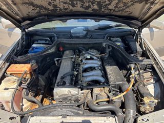 Mercedes-Benz E 300 1990 300D W124-thumb-18