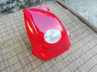 ΕΝΑ ΦΑΝΑΡΙ ΠΙΣΩ ΑΡΙΣΤΕΡΟ ΓΙΑ SUZUKI ALTO...NISSAN PIXO ΜΟΝΤΕΛΟ 2008-2015