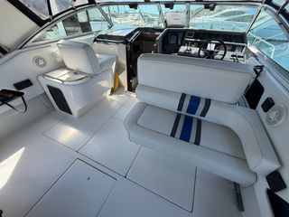 Sea Ray 1991 350 Express Cruiser-thumb-6